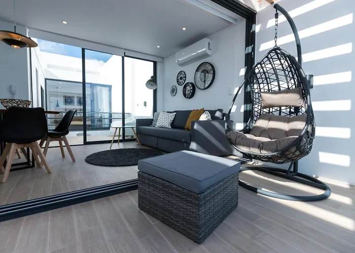 Home At Azores - Oasis House